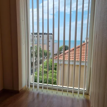 Semesterbostad морски бряг Sveti Vlas